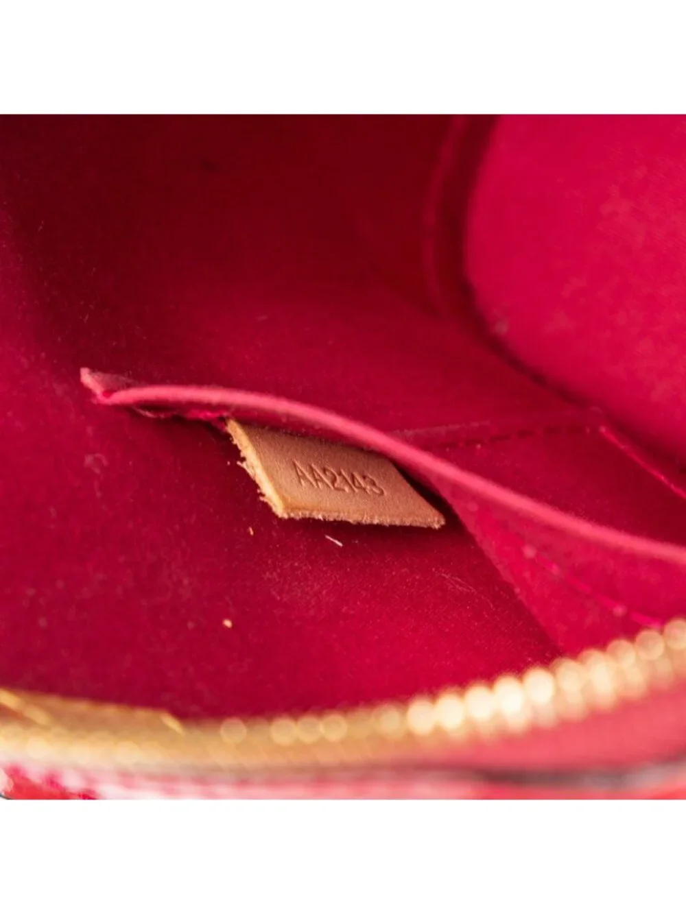 Louis Vuitton Alma Pomme D'amour Monogram Vernis Handbag